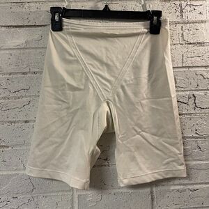 Bali 8263 Shaper Slip short Large